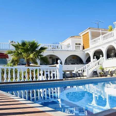 Luxurious Costa Del Sol Vakantiehuis Fuengirola