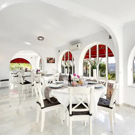 펜션 Luxurious Costa Del Sol 푸엔히롤라